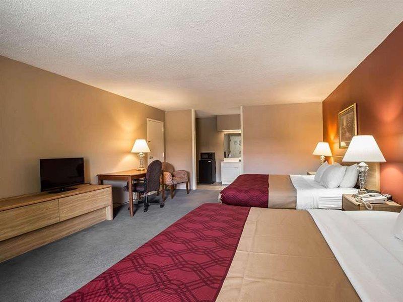 Greeneville Inn And Suites Zewnętrze zdjęcie
